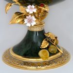 Jade vase decorated with delicate flowers