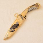 gold damascus steel knife