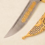 Damascus knife