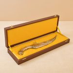 Luxury knife in gift box