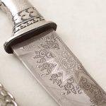 Decorated blade of knife